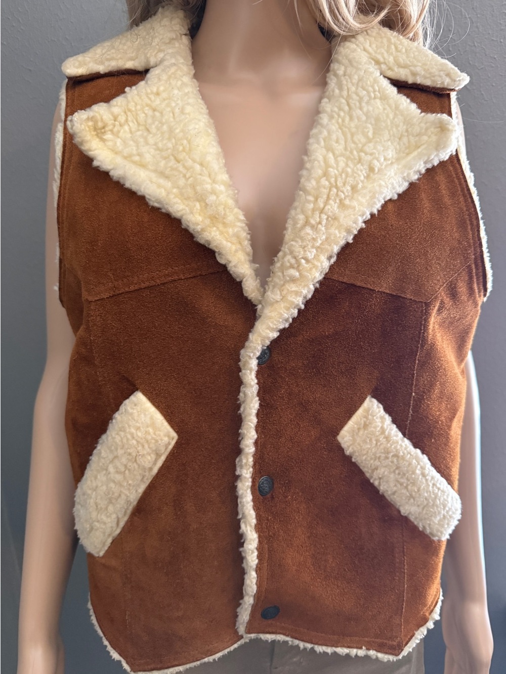 Men's Brown Suede-Style Sherpa Vest with Cream Lining